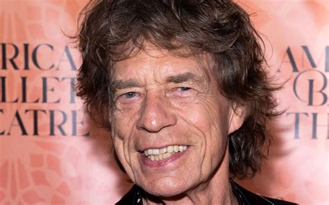 Mick Jagger és 43 évvel Fiatalabb Párja A Gyönyörű Melanie Val Együtt