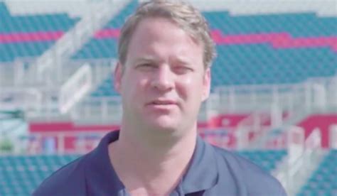He married layla kiffin in 2004 and he has two daughters, landry and pressley, and a. Lane Kiffin has explanation for horrible hype video ...
