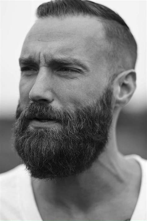7 Benefits Of A Neckline Trim Beard Coiffure Homme Court Coiffure