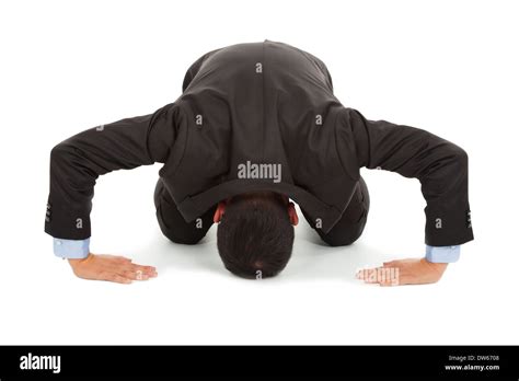 Kneeling Position Hi Res Stock Photography And Images Alamy