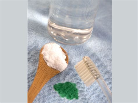 Hacks To Remove Splinters - Boldsky.com