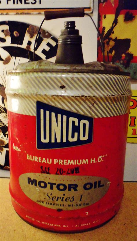 5 Gallon Unico Motor Oil Can Circa 1950s Vintage Oil Cans Vintage