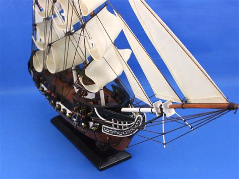 Wholesale Wooden Uss Constitution Tall Model Ship 24in Model Ships
