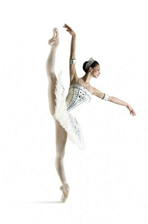 Pin By John Young On Ballet And Art Of Dance In 2020 Dance Photography