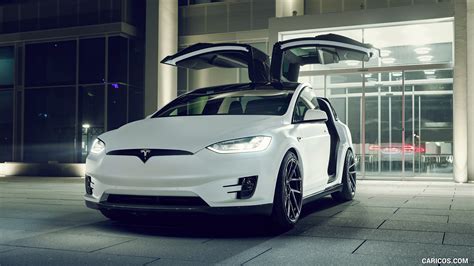 Novitec Tesla Model X 2017my Doors Up Front Three Quarter