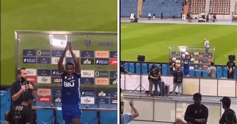 Watch Al Hilal Supporters Sing Ighalos Name After His Side Defeated