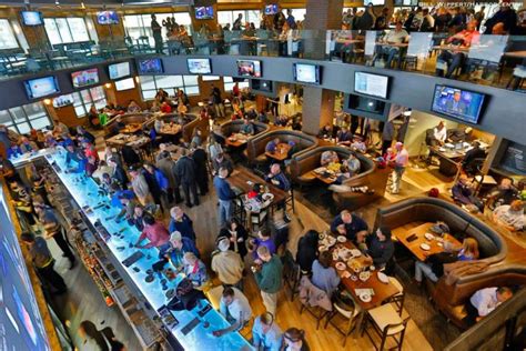 The 10 Best Bars To Catch The Superbowl In Buffalo