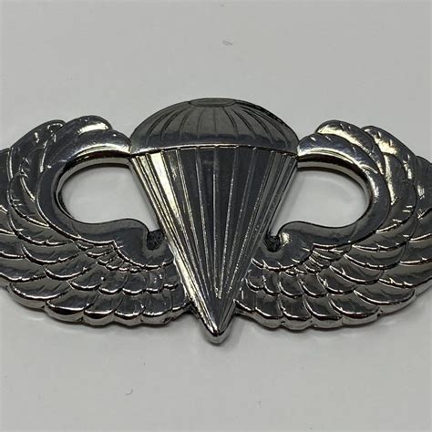 A nodebb plugin to add badge. Airborne and MFF Car Badges - Special Forces Association
