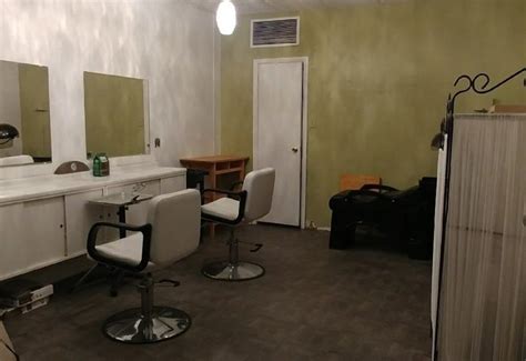 Carrentals.cc offers cheap rent a car in brooklyn. Chair rental in small hair studio on Bk Bay Ridge ...