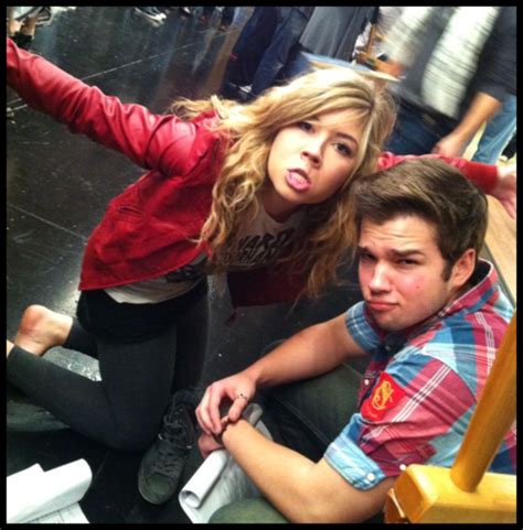 Jennette mccurdy, nathan kress & jerry trainor talk 'icarly' at the creative arts emmy awards 2011. Nathan Kress and Jennette McCurdy images Jennette and Nathan wallpaper and background photos ...