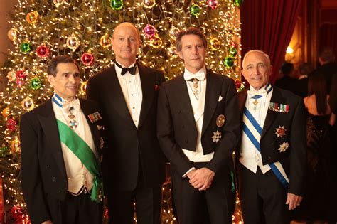 Le risposte per i cruciverba che iniziano con le lettere d, da. Savoy Foundation Hosts the 22nd Annual Winter Charity Gala ...