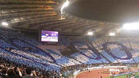 La lazio ha festeggiato sui social all'indomani del derby vinto e dominato contro la roma: Lazio - Roma: la maestosa coreografia della curva nord - YouTube