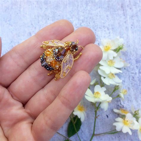 Gold Bee Bee Pin Hohey Bee Brooch Bee Pin Bug Pin Honey Bee Jewelry Birthday T