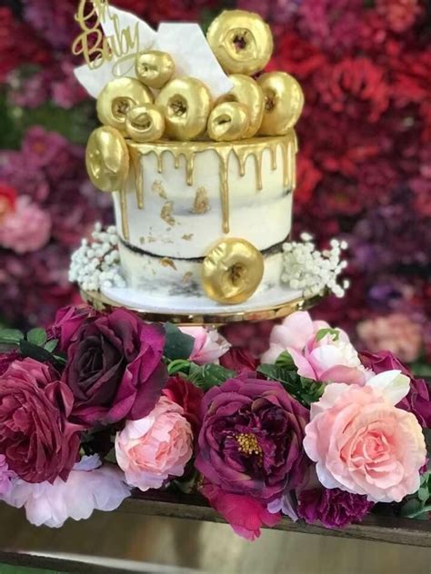 Free uk delivery on all cakes with each cake handmade to order. Fresh flowers surrounding birthday cake | Cake, Birthday ...