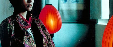 Visually thrilling and rich with emotion, raise the red lantern offers an engrossing period drama anchored by an outstanding performance from gong li. Raise the Red Lantern Movie Review (1990) | Roger Ebert