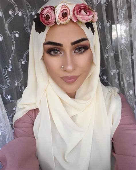 Pinterest Adarkurdish Hijab Makeup Hijab Fashion Hijabi Brides