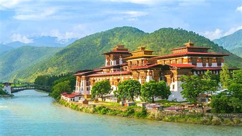 Top 10 Best Places To Visit In Bhutan