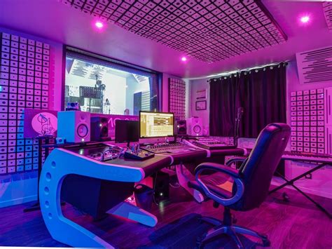 CMC Studio | Studio d'enregistrement Sèvres | RekYou en 2021 | Configuration home studio, Studio ...