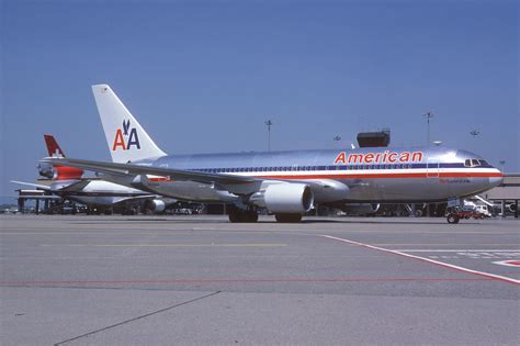 American Airlines Boeing 767 200 N330aazrh May 1987 Flickr