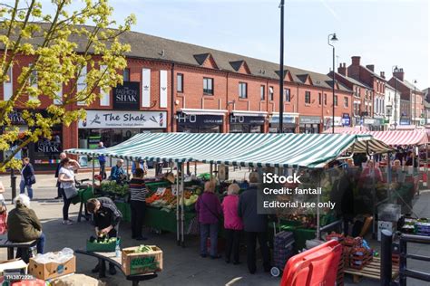 Hucknall Market Place In North Nottinghamshire Stock Photo Download