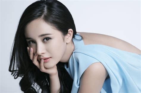7 Hottest Most Sexy Ultra Pretty Chinese Actresses Singers