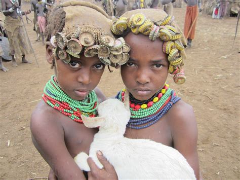 Art Of The Spirit Desanech Tribe Ethiopia Ethiopia Black American Tribe