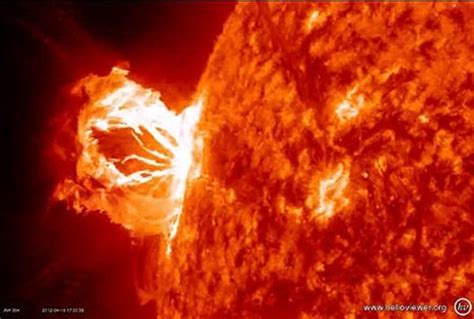 A Giant Magnetic Explosion On The Sun Is Pointed Right At Earth Mpr