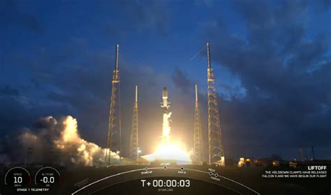 Spacex Falcon 9 Launches 52 Starlink Satellites To Orbit In A