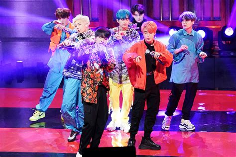 Saturday night live's existence is partly due to johnny carson's desire for more vacation days. 방탄소년단 미국 SNL 컴백 무대 풀영상 보기 | eyesmag | 아이즈매거진