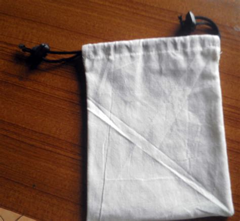 Check spelling or type a new query. KimiBag Indonesia: Kantong Serut Kanvas (Pouch Canvas)