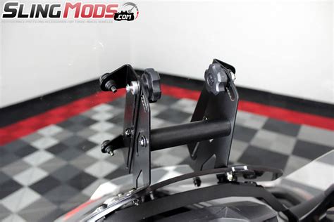 The exclusive spyder f3 ufit system lets you precisely position the pegs according to your height and choose the handlebar based on your. Can-Am Spyder F3 / F3S Tinted & Clear Adjustable ...