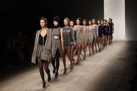 France May Implement Weight Requirement For Models | Fashion, Model ...