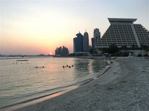 Alle doha hotels hoteldeals voor doha lastminutehotels in doha op hoteltype. "Strand" Sheraton Doha Hotel & Resort (Doha ...