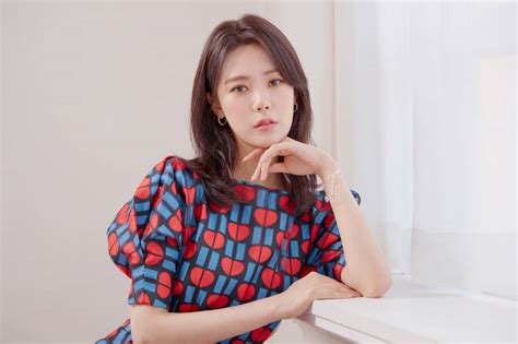 이날 방송에서 어딘가 모르게 달라진 모습으로 등장했습니다. 애프터스쿨 출신 리지, 음주 추돌사고 검찰 송치