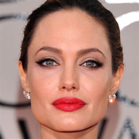 Angelina Jolie Had Conservative Nose Job Top Plastic Surgeons Claim