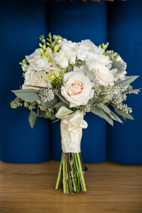 Full Service Wedding And Event Planning Bridal Bouquet Spring Prom