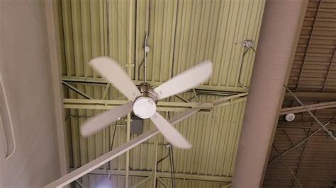A couple months ago, i installed two hampton bay ceiling fans, but the zigbee controllers were all sold out, so i had been operating them as dumb fans. 52"/60" Hampton Bay Pilot Ceiling Fans - YouTube