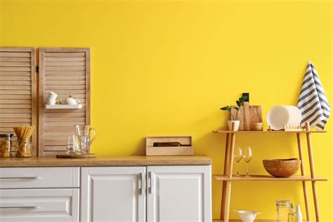 How To Decorate A Room With Yellow Walls Home Decor Bliss