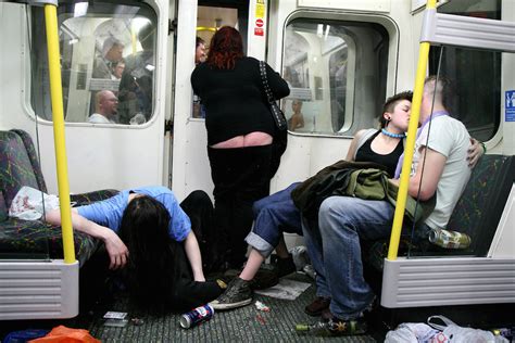 Pinned by tanalorn onto 0001. Is This What The Night Tube Will Look Like? | Londonist
