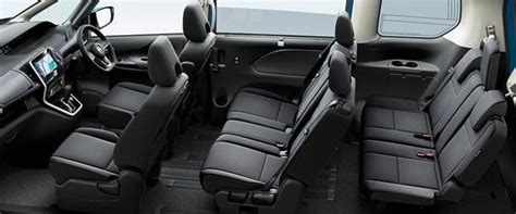 This kind of van may be small, even so, it really is intended to enable for about 8 men and women. New Nissan Serena Highway Star Interior colors, Full ...