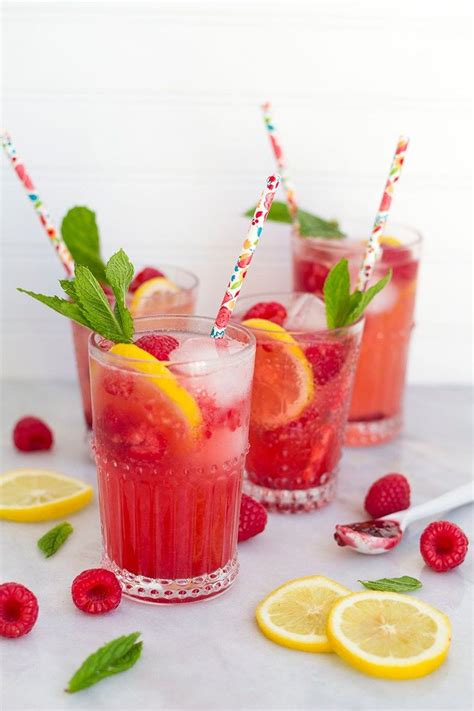 Raspberry Lemonade Spritzers Fun Summer Drinks Raspberry Lemonade Drinks Alcohol Recipes