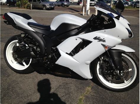 Enjoy low finance rates and flexible payment terms on your new kawasaki! 2008 Kawasaki ZX6R for sale on 2040-motos