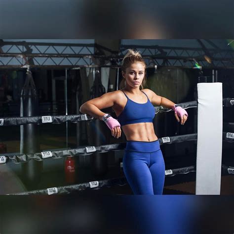 paige vanzant cameltoe carta da parati paige vanzant 1080x1080 wallpapertip