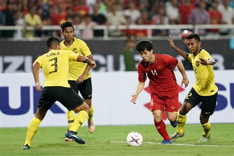 The vietnamese team at the moment is more appreciated and has an advantage in terms of points. Soi kèo Malaysia vs Việt Nam 19h45 ngày 11/12/2018: Trả nợ ...