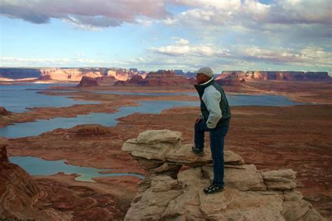 Explore Some Of The Best Hiking At Lake Powell