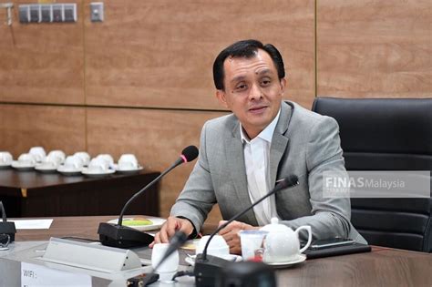 Rompak dengan bersenjata atau rompak serta mencuba menyebabkan kematian atau cedera. Lesen Pengedaran Filem Diperkasa Banteras Isu Cetak Rompak ...