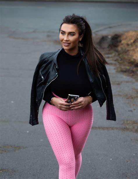 Curvy Lauren Goodger Leaves Her House In Chigwell 17 Photos