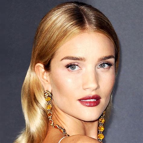 112m consumers helped this year. The Best Blonde Hair Tips, According to Rosie's Colorist