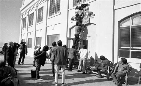 Occupation Of Alcatraz Discovery Unpublished Photos From 1969 Protest San Francisco Chronicle