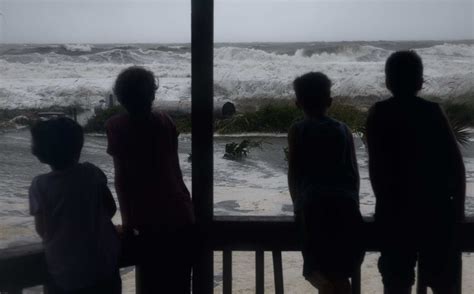 Wion Climate Tracker Cyclone Ian Makes Landfall In South Carolina World News